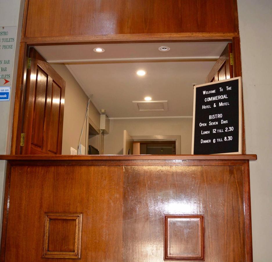 Commercial Hotel Motel Литгоу Екстериор снимка